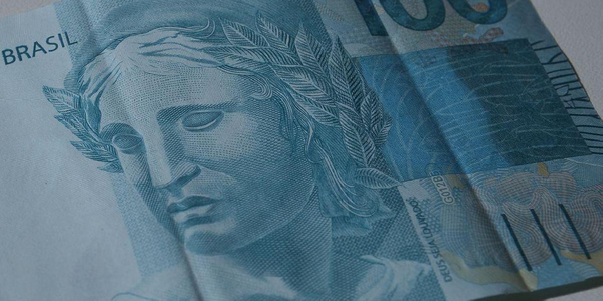 Trabalhadores nascidos em janeiro podem sacar auxílio emergencial