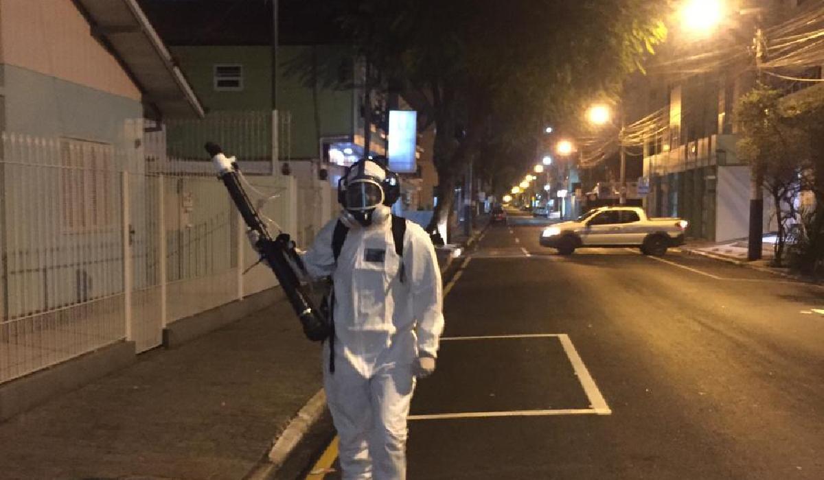 Vigilância orienta moradores a redobrarem cuidados contra a Dengue