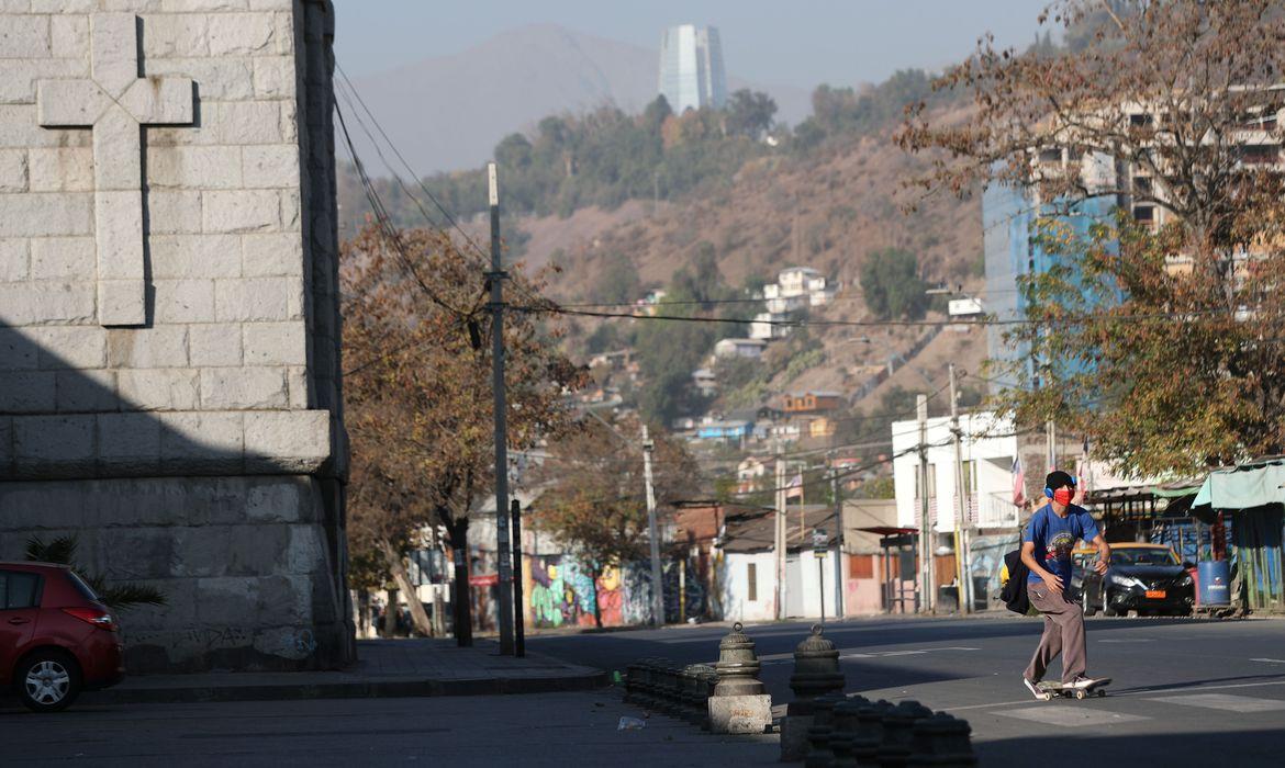 Mulheres são mais votadas no Chile, mas lei as obriga a ceder lugares