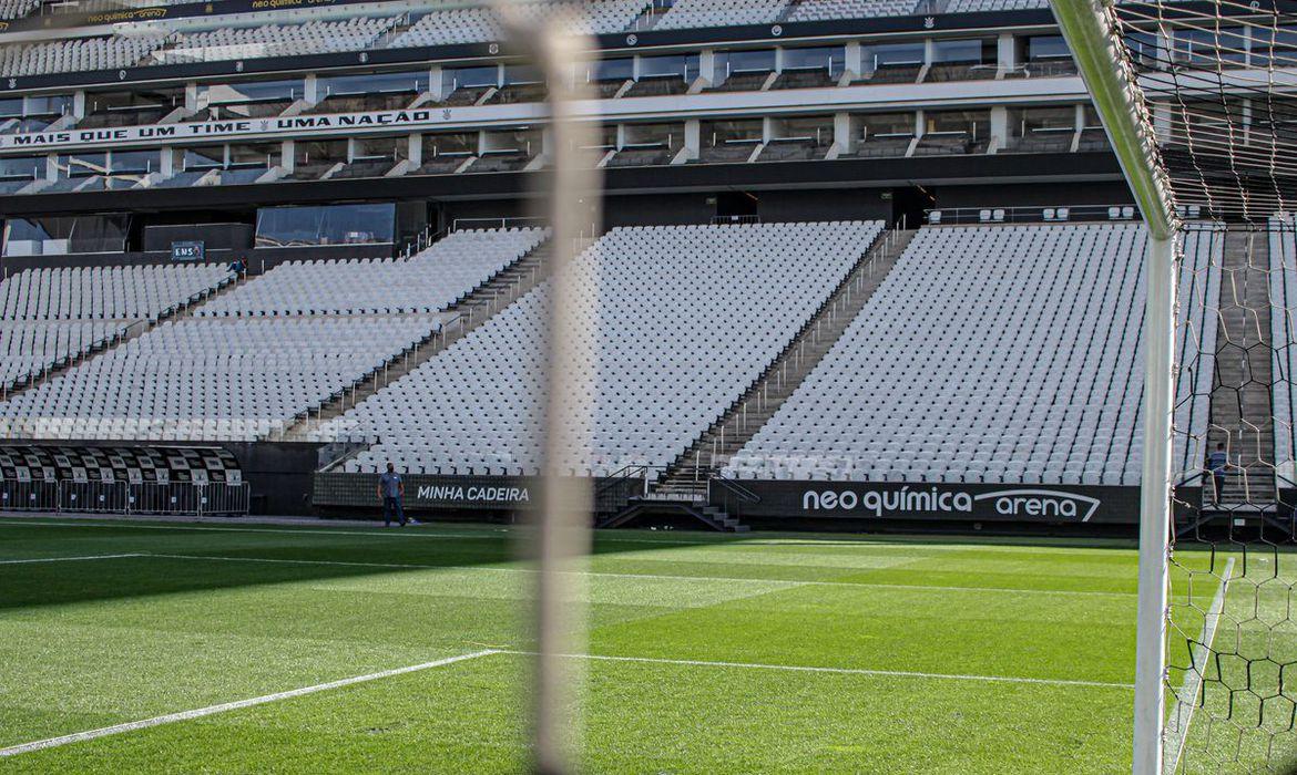 Corinthians recebe Flamengo em casa pelo Brasileirão